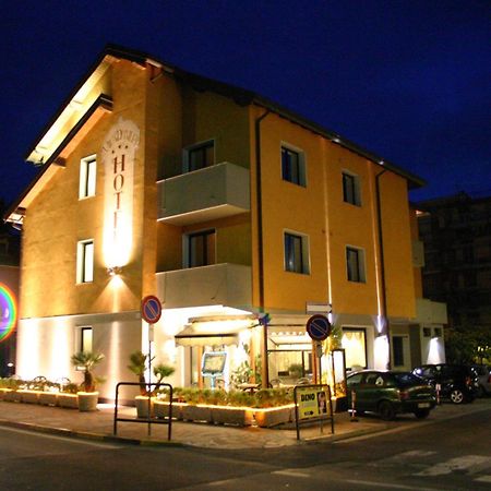 New Automatic Villa Daniela San Bartolomeo Al Mare Exterior foto